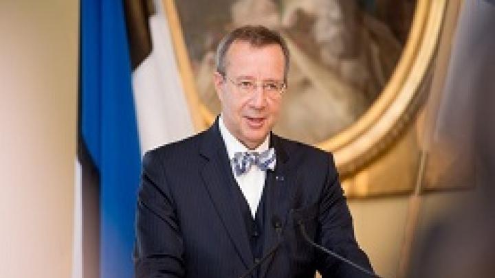 تاکید