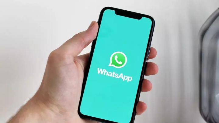 واتس‌اپ